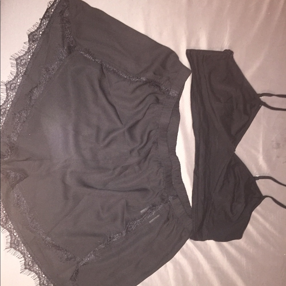 XXL pajamas (bralette and shorts) fit like XL